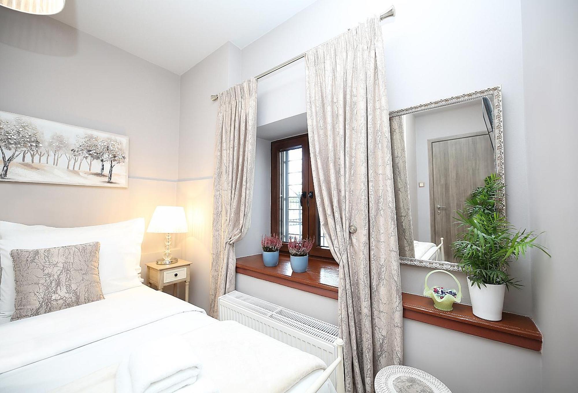 Venus Apartment *